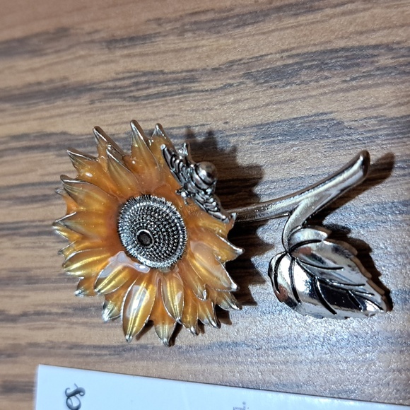 GANZ Sunflower Charm with Silver Leaf/  UNDLE ONLY - Picture 2 of 5